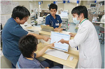 薬剤師全員の写真